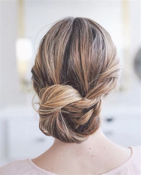 How To Style The Modern Chignon Wedding Updo