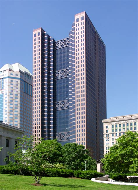 Huntington Center - The Skyscraper Center