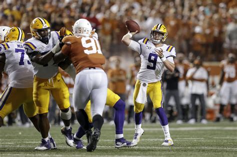 If you can bare with me, i will show you how to get into the nfl.promise. 2020 NFL Draft: Joe Burrow flies into first round of NFL ...