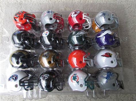 Nfl Mini Helmets Complete Set Of 32 July 2010 New
