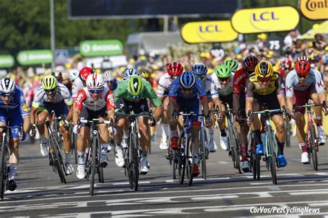 Caleb ewan veegde een moeilijk weekend voor hemzelf en de ploeg in een klap weg in sisteron. Le TOUR'19 Stage 16: Another Stage For Caleb Ewan ...