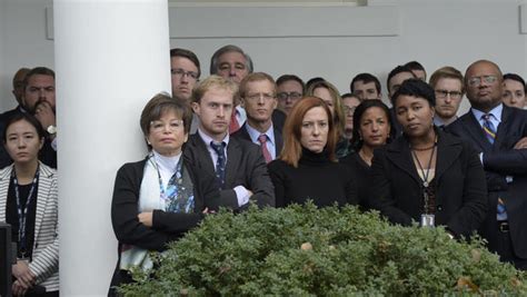 Obama Staffers Prepare For Life After The White House Cbs News