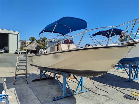 Sold Boston Whaler Outrage 18 Boat In Hypoluxo Fl 319561 Pop Sells