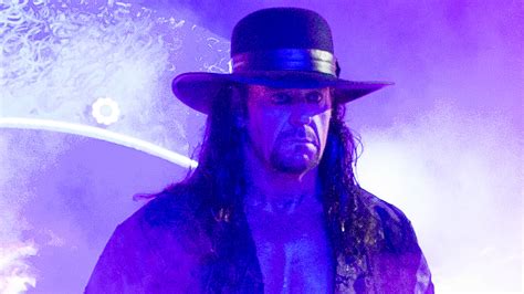 The Undertaker Wwe Star Mark Calaway Talks Humbling 30 Year Career
