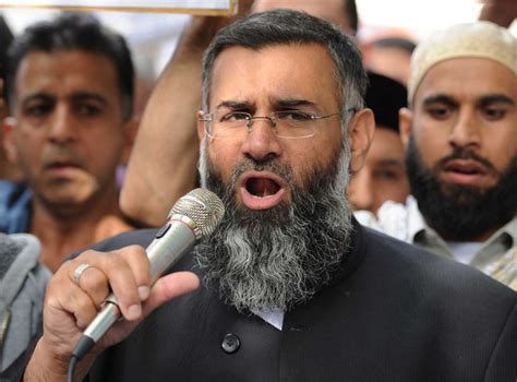 Anjem Choudary Radical London Cleric Is Charged With Inviting Support For Isis The