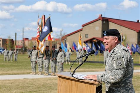 Garrett Takes Command Of Us Army Alaska Joint Base Elmendorf