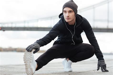 The 10 Best Winter Workout Clothes For Men Sports Beem