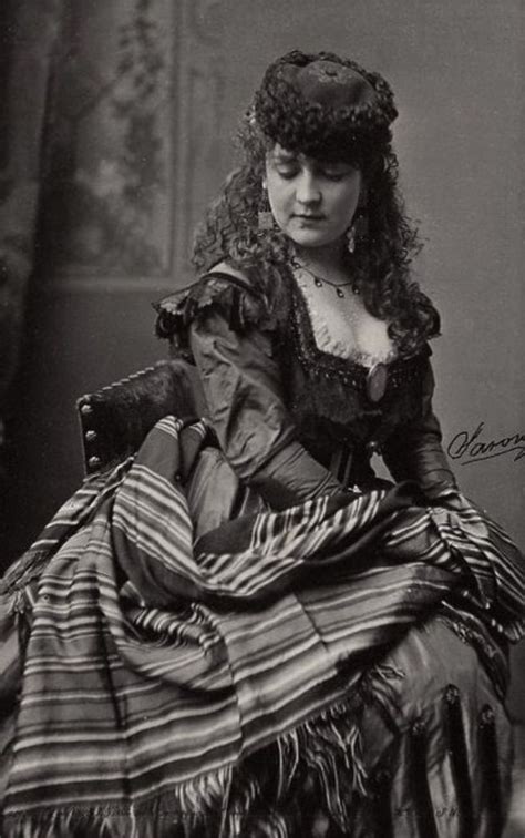 Victorian Women Victorian Era Victorian Dresses Edwardian Era