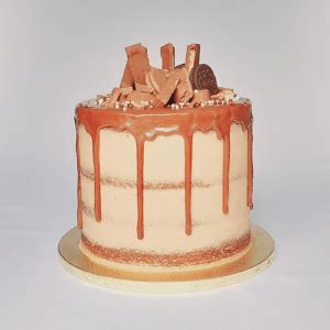 Semi Naked Chocolate Cake Milly Cupcakes