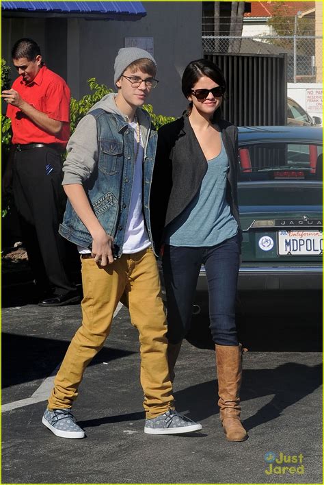 Selena Gomez And Justin Bieber Ihop Breakfast Photo 449157 Photo Gallery Just Jared Jr