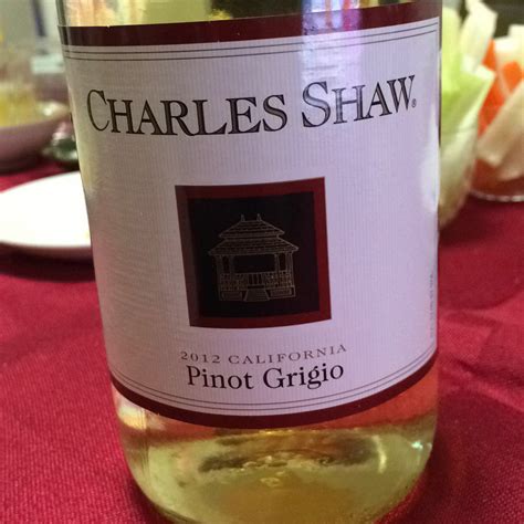 Charles Shaw Pinot Grigioチャールズ・ショー ピノ・グリージョ Vinica 無料のワインアプリ