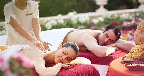 Ayurveda Couple Massage Swan Tours Travel Experiences Popular