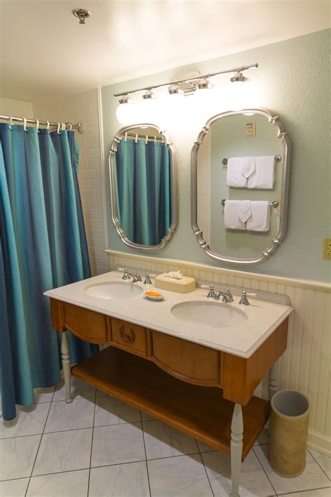 Small bathroom design designing a 'bath room' is always an interesting undertaking for a homeowner or resident. Wheelchair Accessible Rooms Photo Gallery