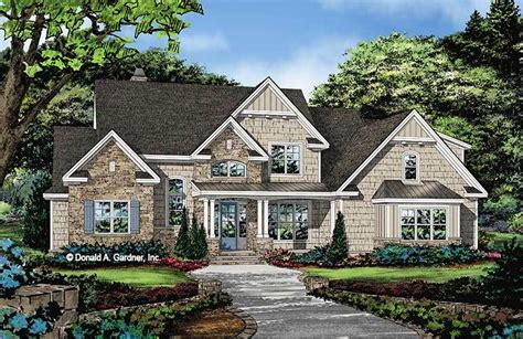 Traditional Two Story Exterior Design Ideas Pictures