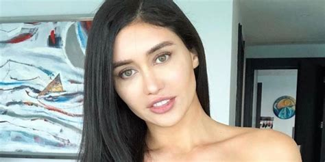 Joselyn Cano Dead Instagram Model Reportedly Dies After Botched Butt