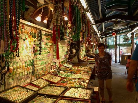 Life In Hong Kong Jade Market