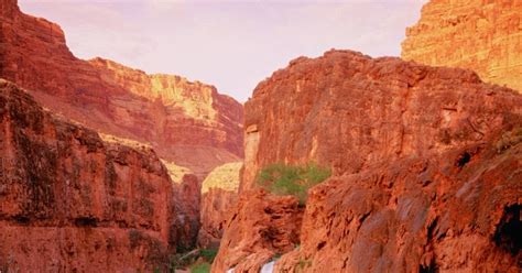 Stunning Photos Reveal Secret Waterfalls And Hidden Corners In Arizona
