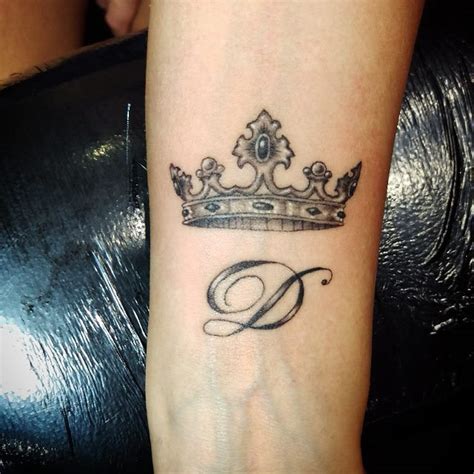 27 Crown Tattoo Designs Trends Ideas Design Trends