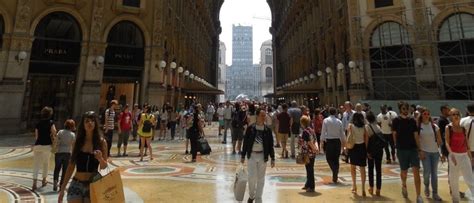Italy Retail Sales Unexpectedly Increase 190 M O M In May