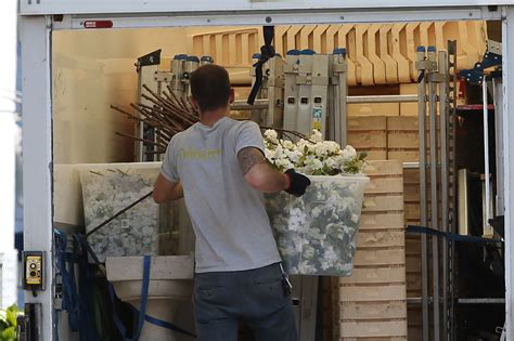 A big thank you to harry and meghan and florist philippa craddock. Prince Harry and Meghan Markle's Royal Wedding Flowers ...