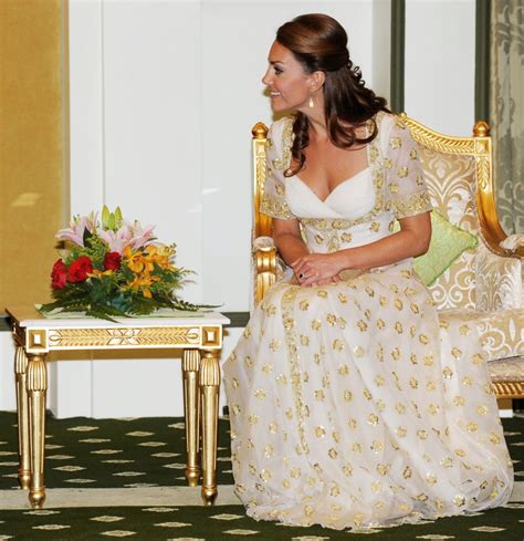 Kate Middleton Topless Photos French Magazine Claims More Intimate Pictures Ibtimes Uk