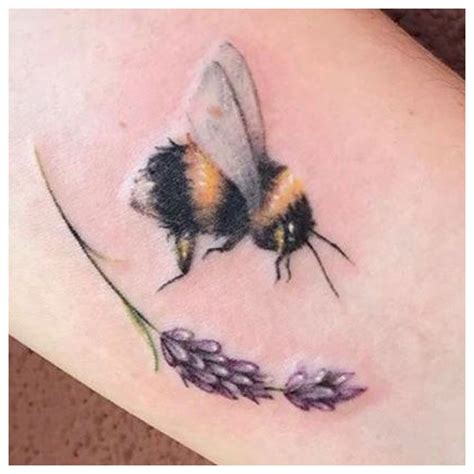 25 Simple Bumble Bee Tattoo Bayuyudhonilam