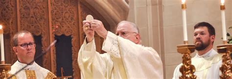 Christs True Presence In The Holy Eucharist Catholic Life The
