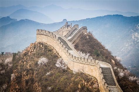 Best Tourist Attractions Along The Great Wall Of China Worldatlas Hot