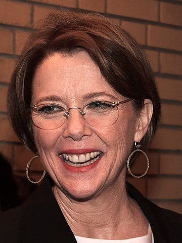 Annette carol bening (born may 29, 1958)2 is an american actress. Annette Bening hot young photos best movies