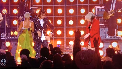 Miley Cyrus Masterfully Navigates Wardrobe Snafu During NBC S NYE Special