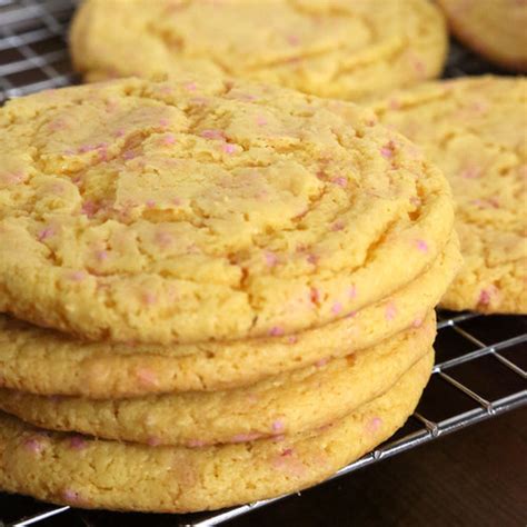 Get these exclusive recipes with a subscription to yummly pro. Cake Mix Cookie Recipe | POPSUGAR Food