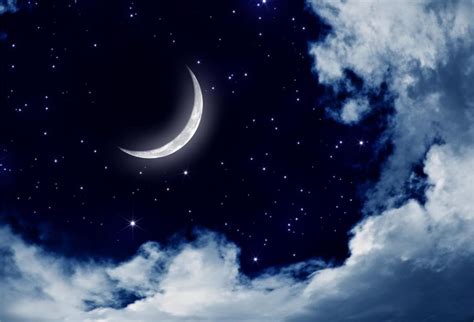 Crescent Moon Night Sky 1089x741 Wallpaper