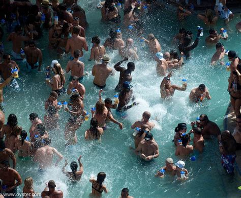 Hotel Pool Safety Risks Heavily Drinking Man Drowns At Florida Hotel Music Week Festival