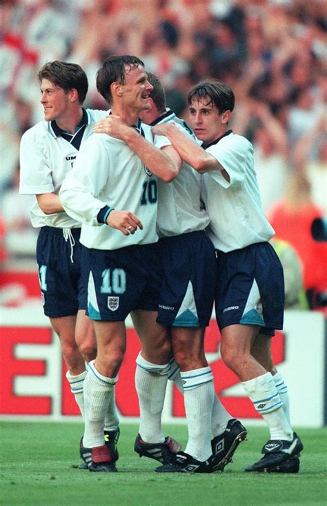 England V Holland Preview Remembering The Three Lions Euro 96 Starters Huffpost Uk