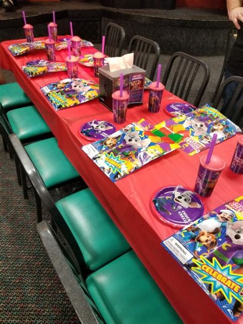 Have A Stress Free Party With Chuck E Cheeses Shaping Up To Be A Mom