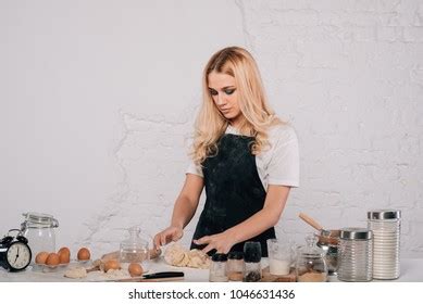 Sexy Housewife Kitchen Room Happy Girl Stok Foto Raf Shutterstock