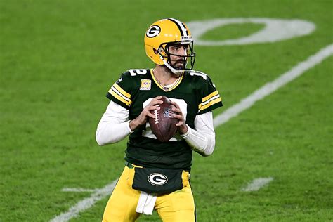 The green bay packers and chicago bears are set to renew the nfl's oldest rivalry on sunday night at lambeau field. Aaron Rodgers Could Make NFL History in Showdown Against ...