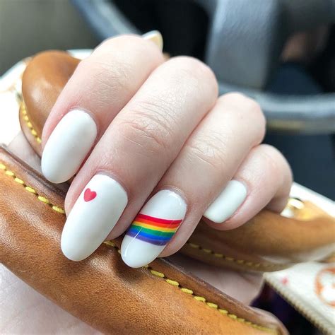Rainbow Nails Tutorial Step By Step With Move Manicure Sg