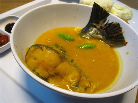 Tempoyak ikan patin, pangasius in sweet and spicy tempoyak sauce, specialty of palembang. Resepi Ikan Baung Masak Tempoyak - Daily Makan