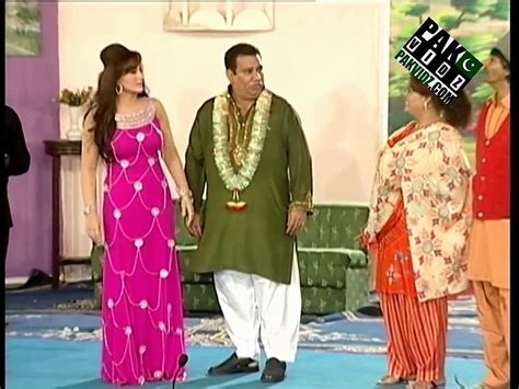 New Stage Drama Nasir Chinyoti And Nargis Video Dailymotion
