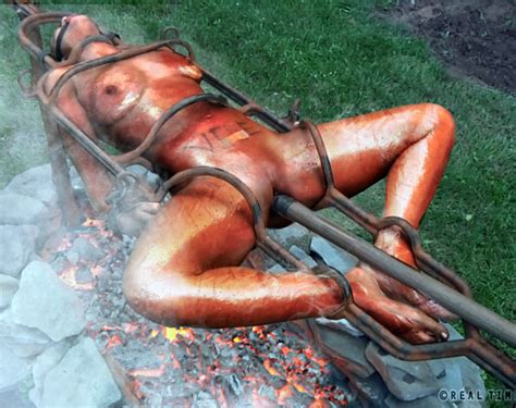 Dolcett Cannibal Woman Eating Girl Meat Oven Roasted Roasting Cooked