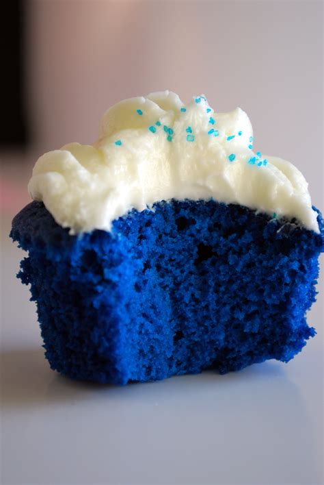 Frostyicedmocha Blue Velvet Cupcakes Diane Duane