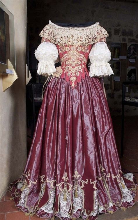 Sign In 17th Century Fashion Historical Dresses Vintage Gowns