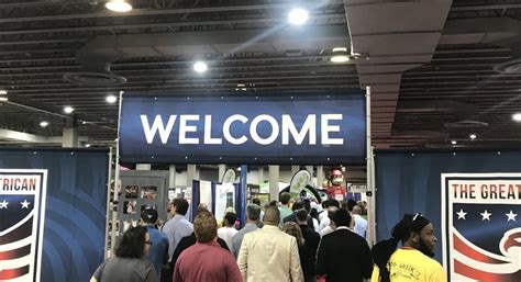 Why Franchise Trade Shows Are Valuable For Franchisors And Franchise
