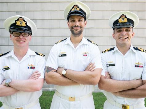 Three Aussie Submarine Officers Graduate From Elite Us Nuclear School