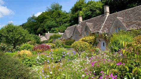 Cottage Garden Ideas 37 Charming Ways To Create A Character Filled
