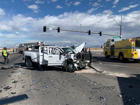 2 People Killed In Crash At Las Vegas Boulevard St Rose Parkway Ksnv