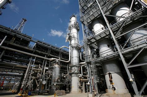 Valero Louisiana Refinerys Soot Pollution Surges Exceeds Us Limit