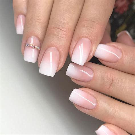 The french manicure gradient works well on shorter nails as there isn't a sharp white edge that shows where the nail bed ends and the nail tip begins. NailFashionStudio on Instagram: "#fadefrench #fadefransk # ...