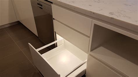 We find 36 products about cabinet door light switch from 18 manufacturers & suppliers. Cabinet LED lighting with fully concealed door activated ...